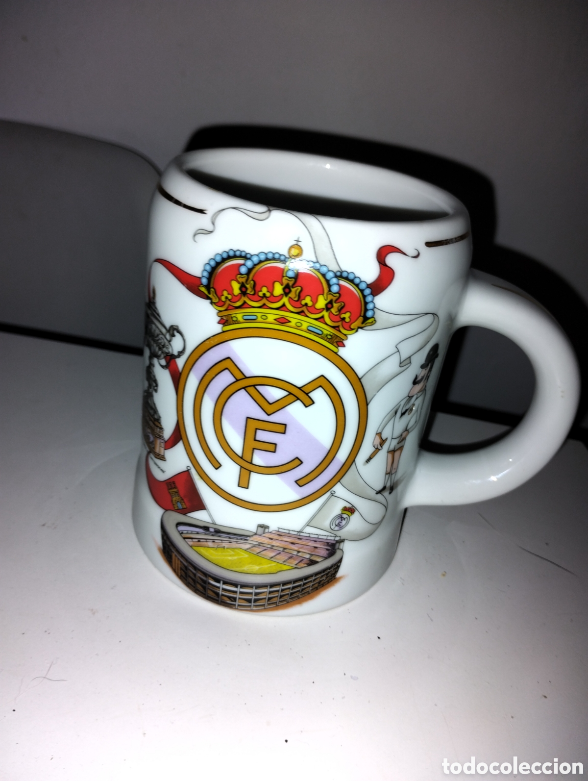 Collectionnisme sportif: Taza F&uacute;tbol club Real Madrid