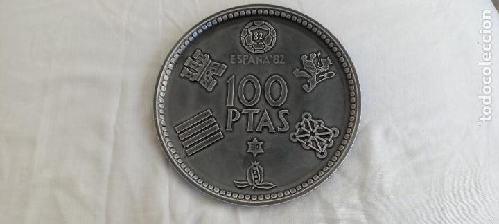 Coleccionismo deportivo: PLATO DE PORCELANA MONEDA 100 PESETAS MUNDIAL futbol ESPA&Ntilde;A 82. 1982