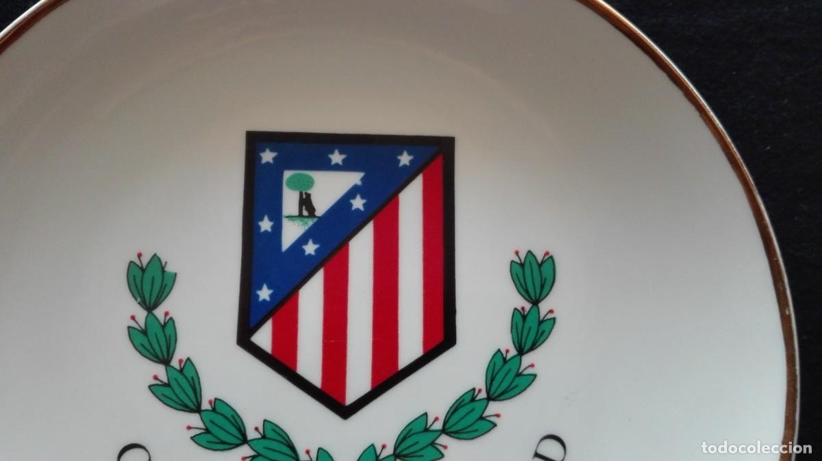 Coleccionismo deportivo: PLATO CERAMICA ATLETICO DE MADRID - Foto 2