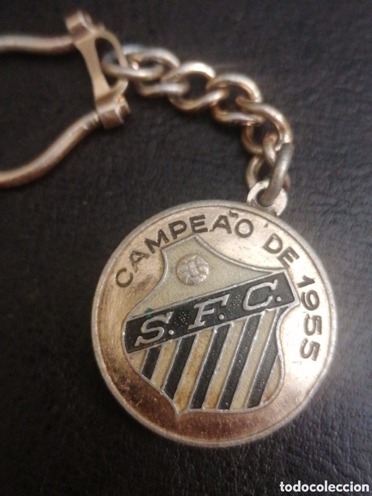 Collezionismo sportivo: Llavero antiguo del equipo de f&uacute;tbol Santos campe&oacute;n 1955 Brasil