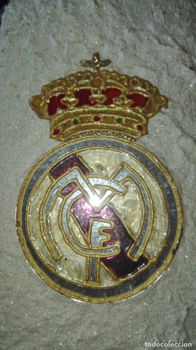 Coleccionismo deportivo: BOTELLA ARTESANAL REAL MADRID - Foto 5