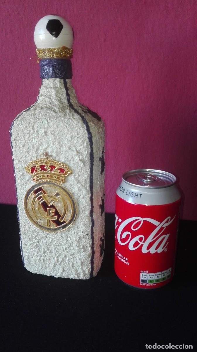 Coleccionismo deportivo: BOTELLA ARTESANAL REAL MADRID - Foto 10