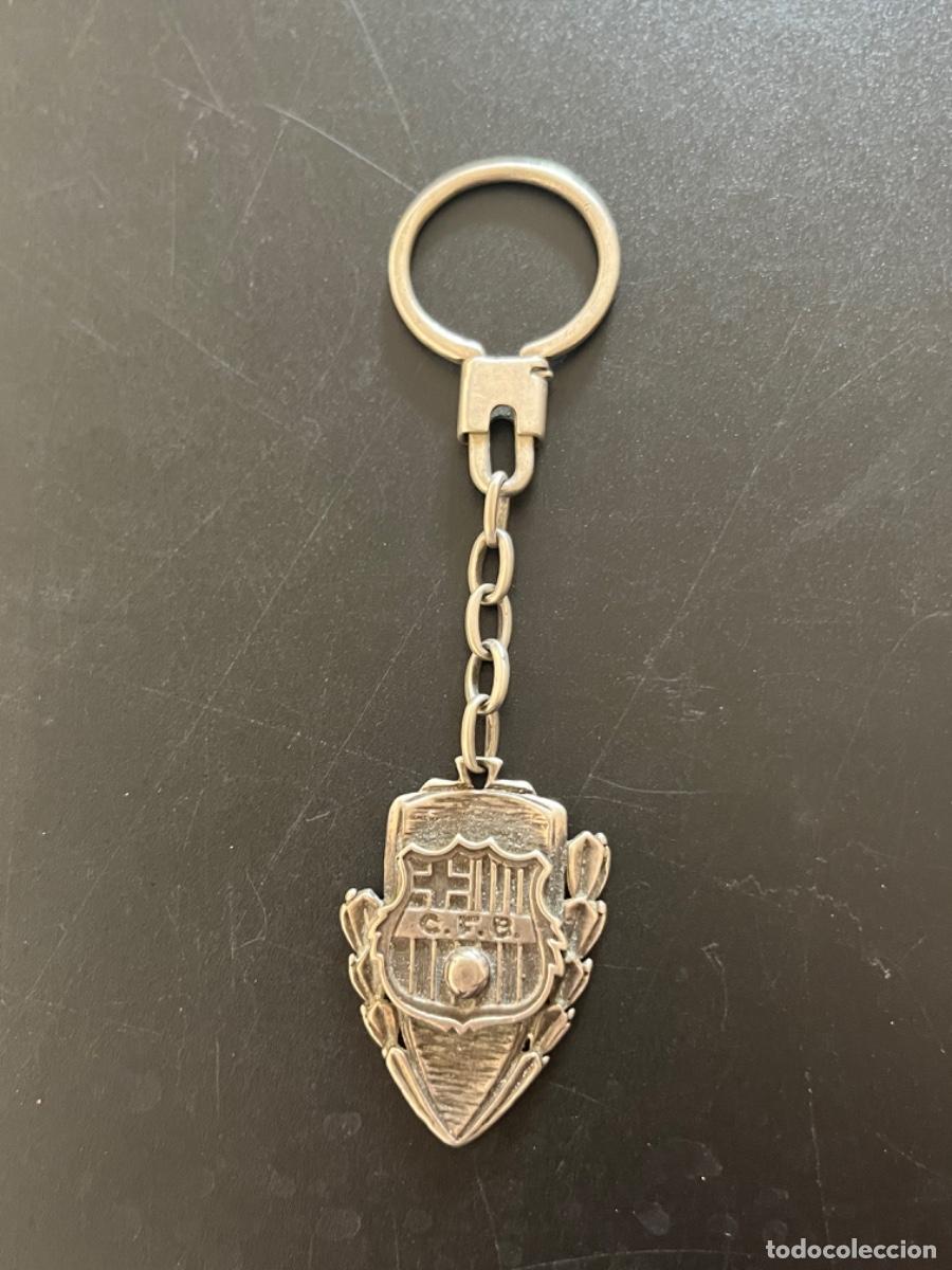 Collectionnisme sportif: LLAVERO DE PLATA DEL CLUB DE F&Uacute;TBOL BARCELONA 1950&rsquo;S. ARTIFUTBOL