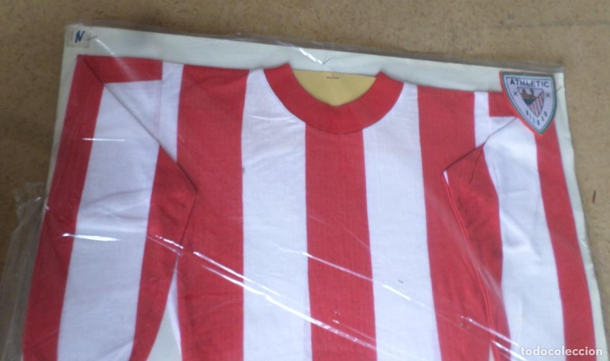 Coleccionismo deportivo: Antiguo traje infantil athletic - Foto 2
