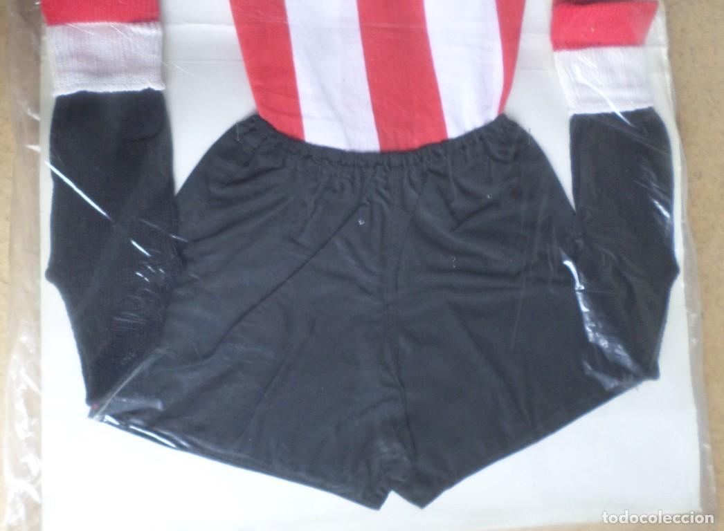 Coleccionismo deportivo: Antiguo traje infantil athletic - Foto 3