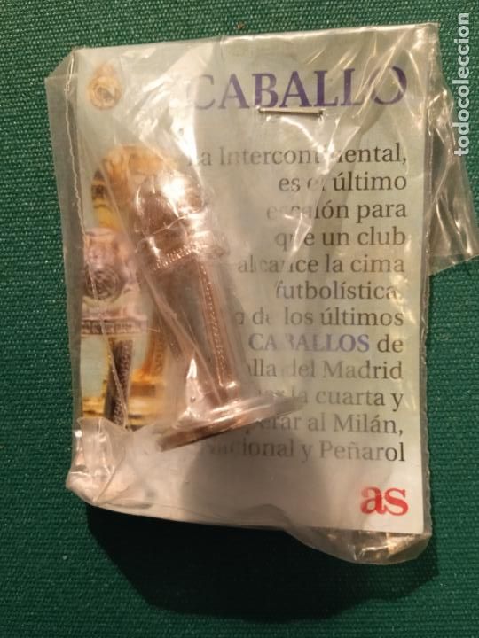 Sammelleidenschaft Sport: CABALLO - COPA INTERCONTINENTAL - PIEZA DEL AJEDREZ DEL REAL MADRID EDITADO POR EL DIARIO AS