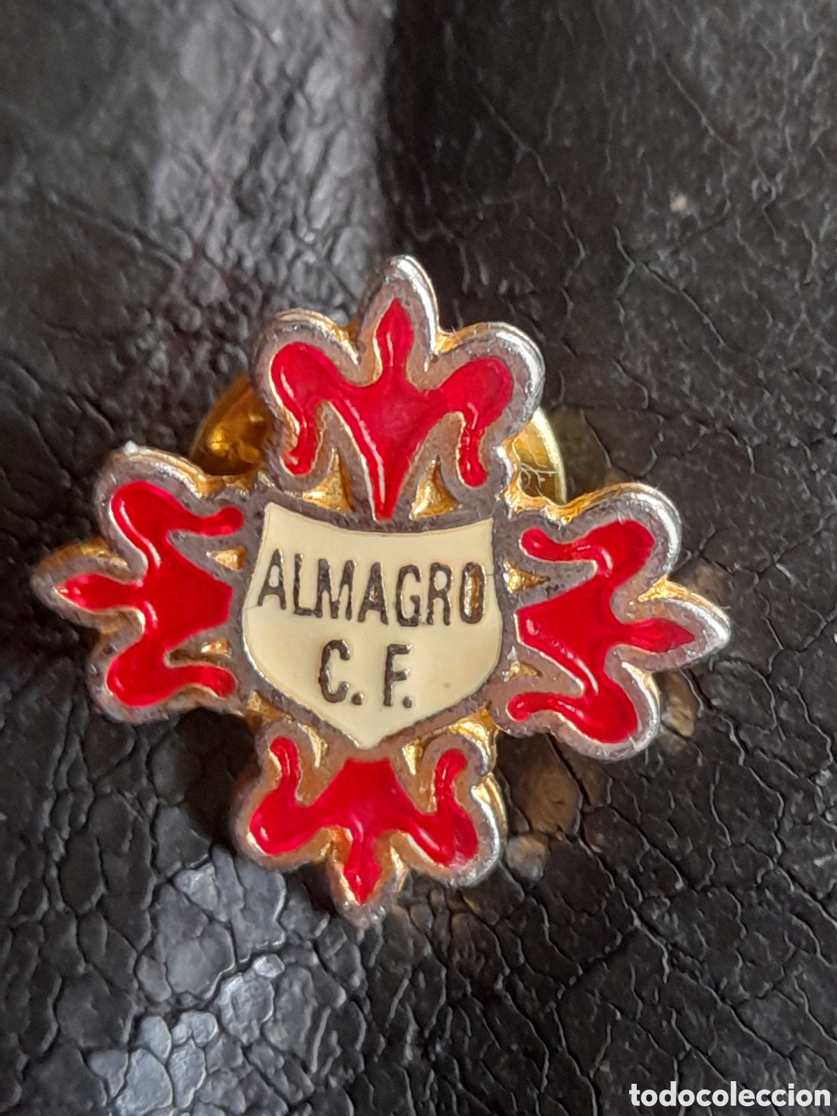 Sammelleidenschaft Sport: Pins, Almagro C.F, de colecci&oacute;n