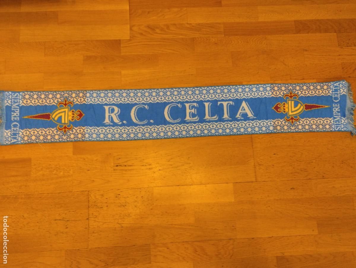 Coleccionismo deportivo: Bufanda antigua de F&uacute;tbol Real Club Celta de Vigo