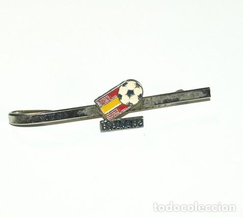 Coleccionismo deportivo: ANTIGUO PISACORBATAS DEL MUNDIAL DE ESPA&Ntilde;A 82 F&Uacute;TBOL DEPORTE - ESPA&Ntilde;A82 LOGOTIPO LOGO 1982 DE METAL