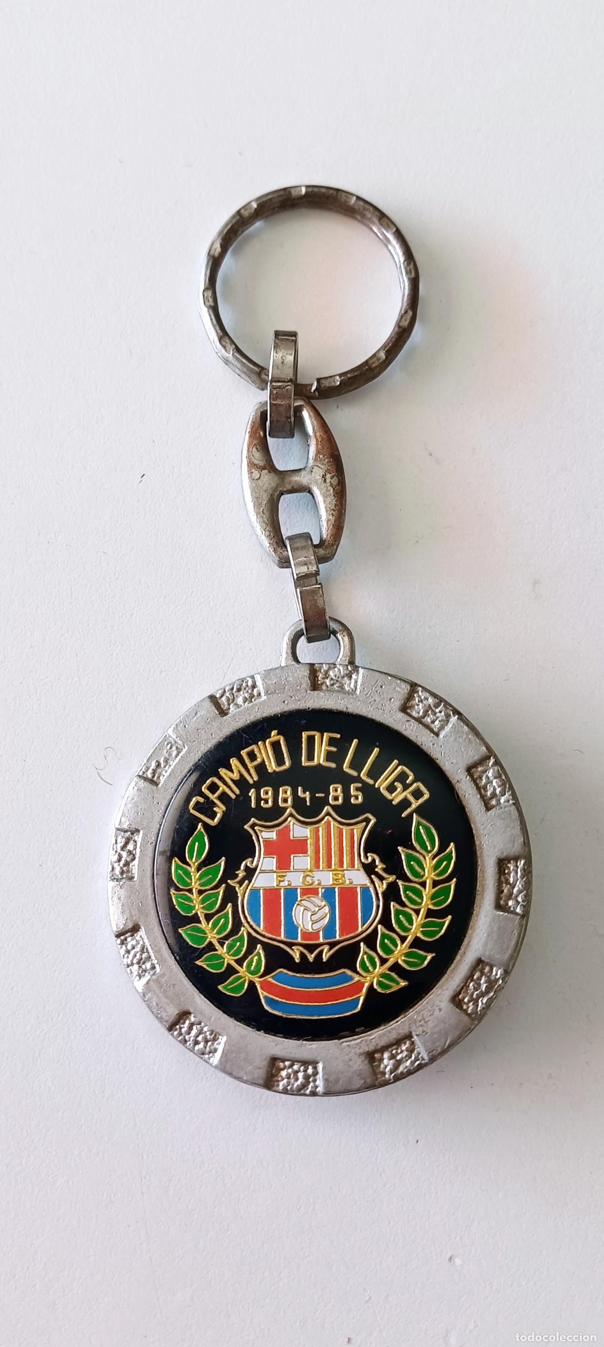 Sammelleidenschaft Sport: ANTIGUO LLAVERO FUTBOL CLUB BARCELONA CAMPEON LIGA TEMPORADA 1984 1985 ESCUDO METAL KEIRING