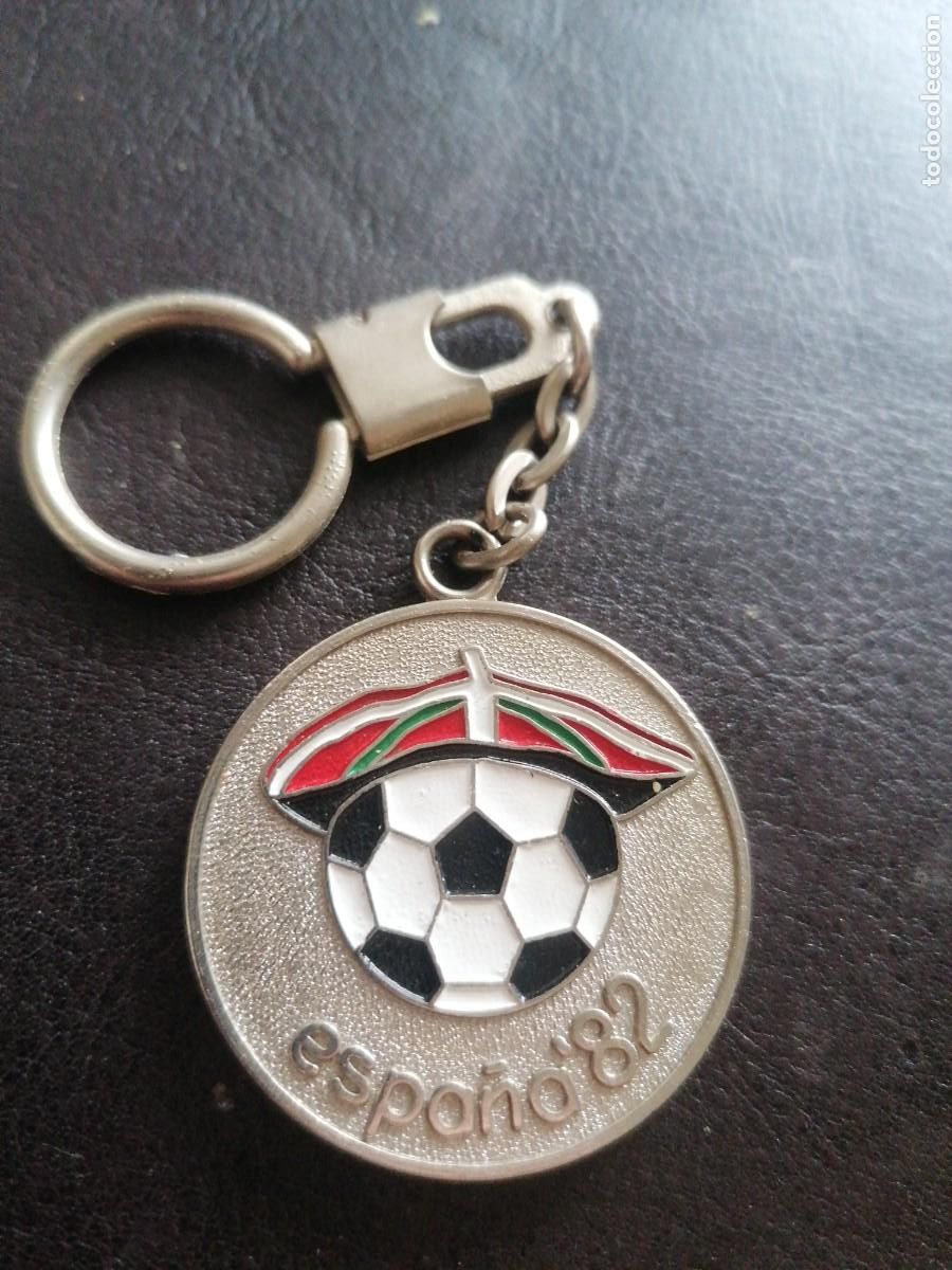 Coleccionismo deportivo: Llavero Espa&ntilde;a 1982 World Cup Bilbao sede del Mundial