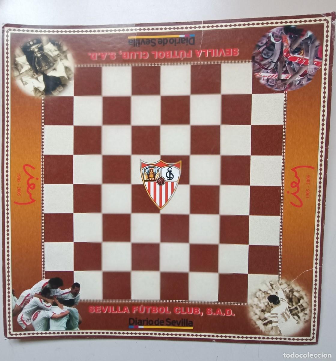 Coleccionismo deportivo: TABLERO DE AJEDREZ DEL SEVILLA C.F. - Foto 1