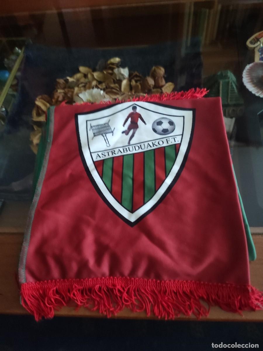 Coleccionismo deportivo: BUFANDA DEL ASTRABU DE ERANDIO VIZCAYA - Foto 2
