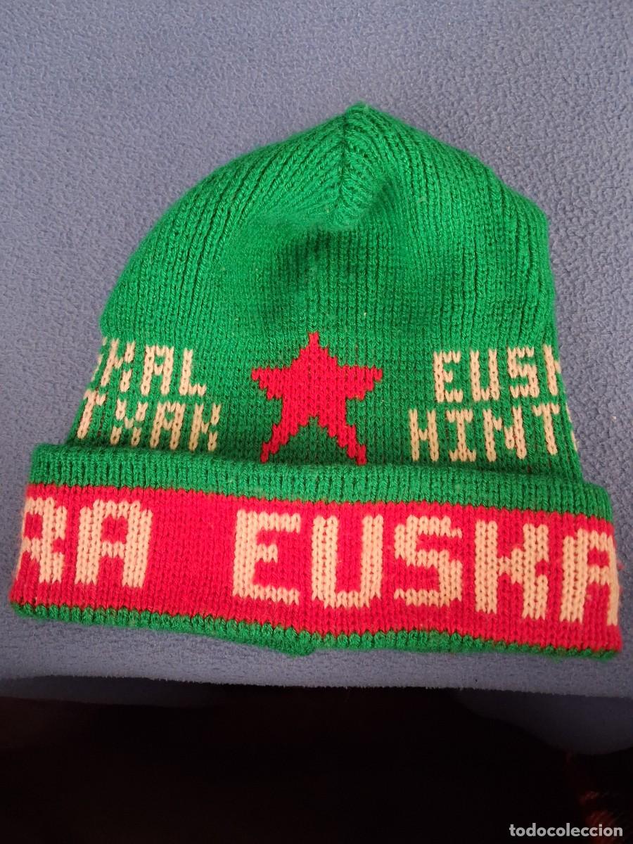 Coleccionismo deportivo: GORRO EUSKAL HINTXAK PRIMERAS EPOCAS. - Foto 3
