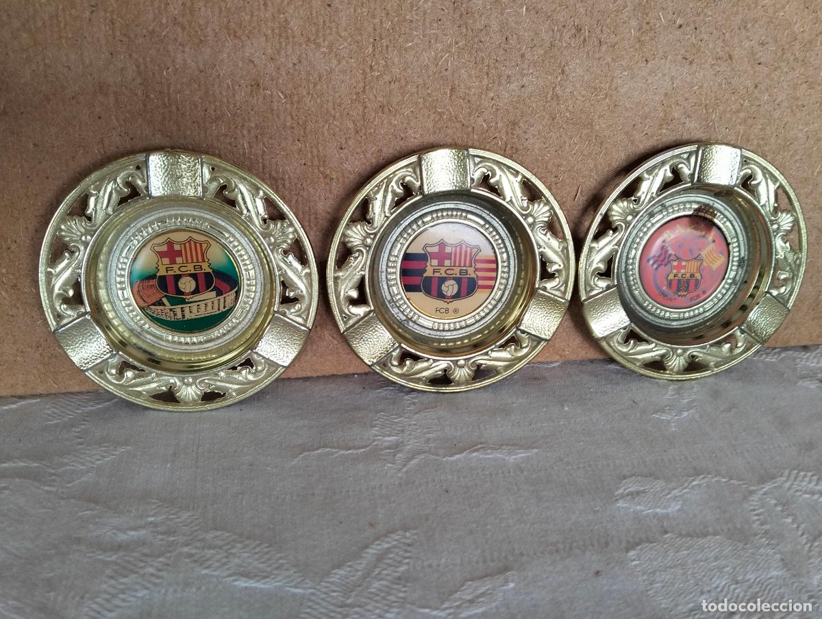 Coleccionismo deportivo: 3 Bandejas bandejitas de metal publicidad vintage F&uacute;tbol Club Barcelona Bar&ccedil;a fcb ceniceros escudo