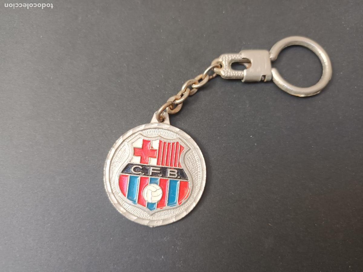 Collezionismo sportivo: LLAVERO CLUB FUTBOL BARCELONA. PUBLICIDAD CERVEZA AGUILA DORADA DE ESPA&Ntilde;A