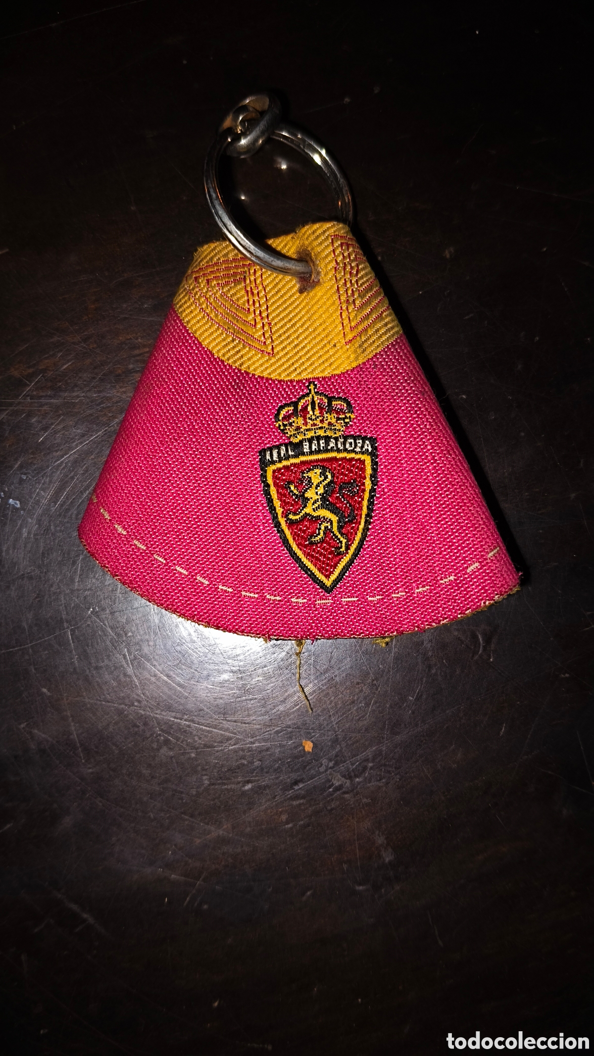Coleccionismo deportivo: Llavero real Zaragoza futbol Capote toros