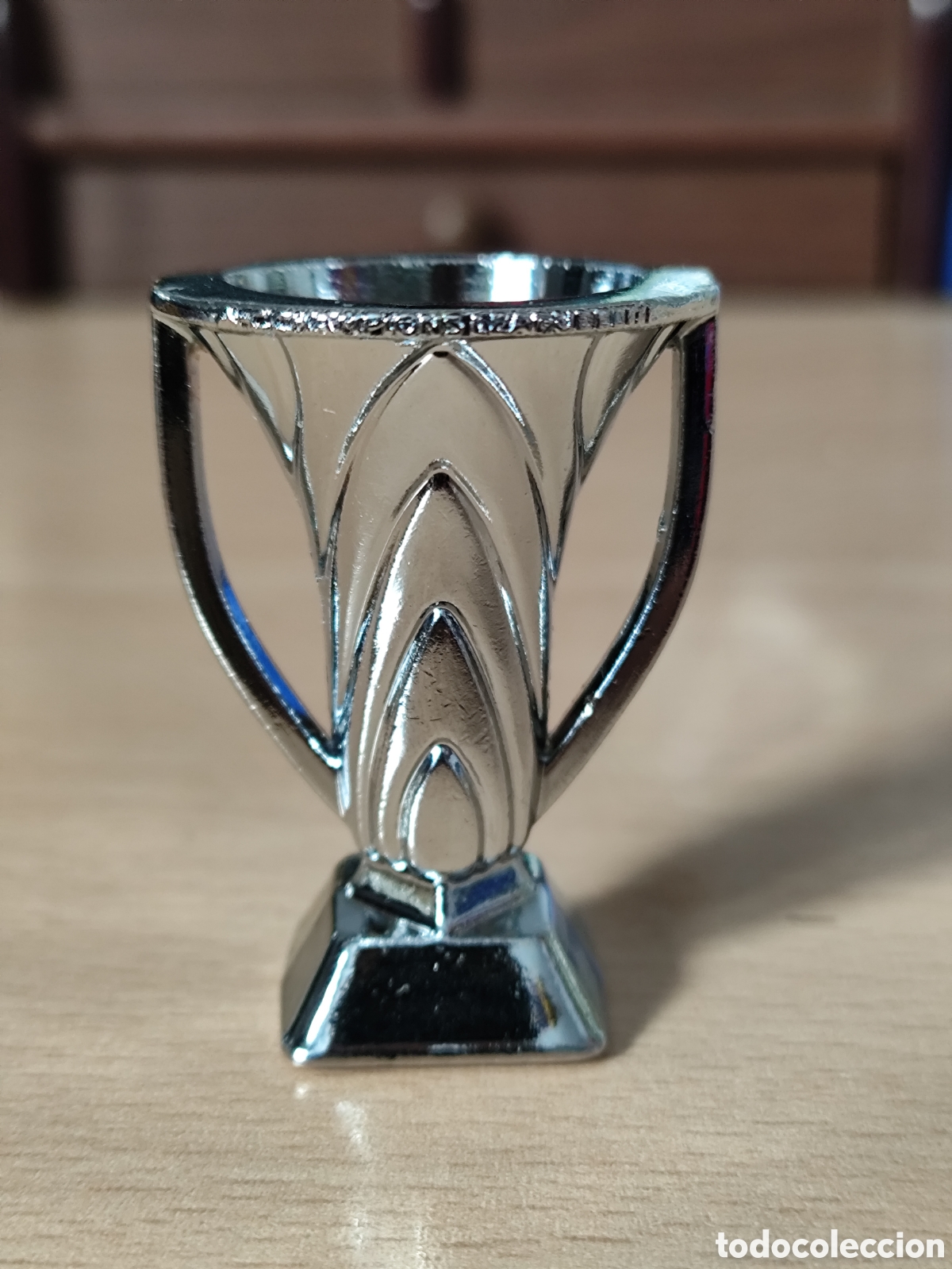 Coleccionismo deportivo: Minitrofeo AFC Champions League