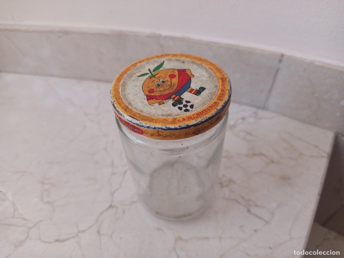 Coleccionismo deportivo: Antiguo bote de Helios mermelada con Naranjito # futbol mundial 82