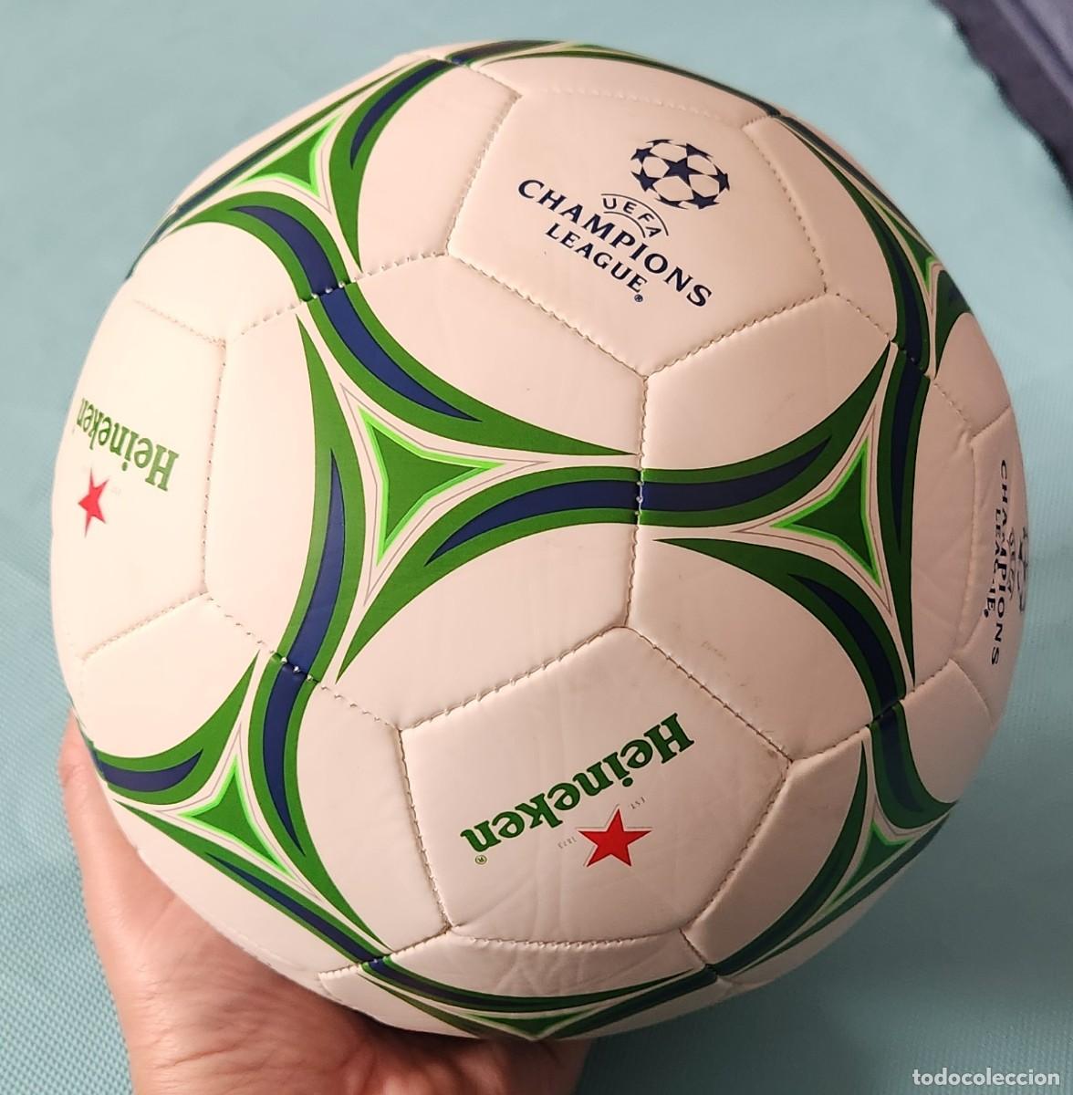 Coleccionismo deportivo: HEINEKEN bal&oacute;n de futbol IMPECABLE promoci&oacute;n cerveza UEFA CHAMPIONS LEAGUE tama&ntilde;o 5