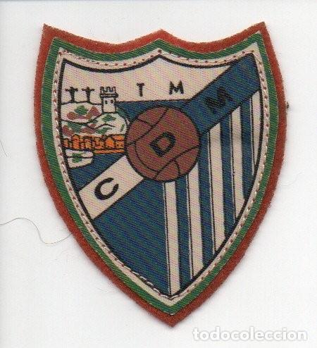 Sammelleidenschaft Sport: ANTIGUO PARCHE DE TELA Y FIELTRO, ESCUDO DEL CLUB DEPORTIVO - C. D. M. MALAGA. 6 X 7 CM.
