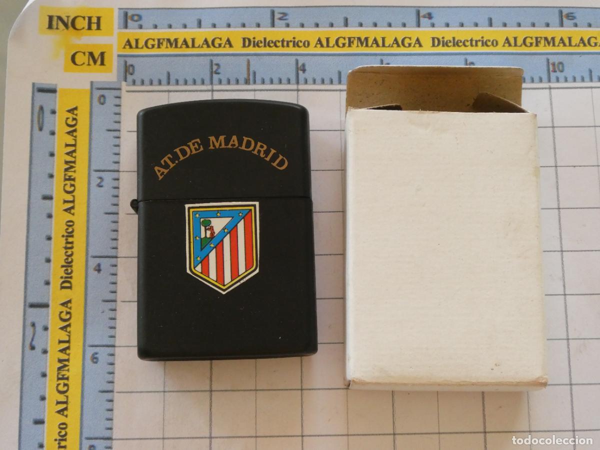 Coleccionismo deportivo: MECHERO ENCENDEDOR DE DEPORTES. F&Uacute;TBOL. ATL&Eacute;TICO DE MADRID. NUEVO CON CAJA