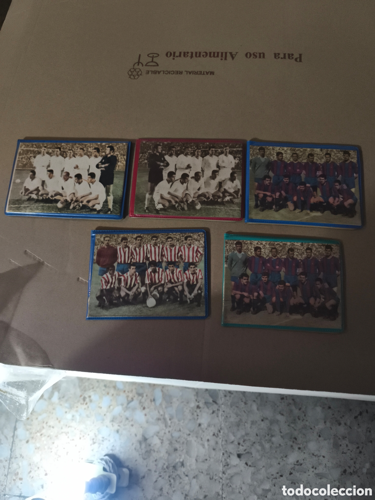 Collectionnisme sportif: 5 Antiguas carteras de futbol, 2 Real Madrid, 2 Barcelona.1, Atl&eacute;tico Madrid en perfecto estado