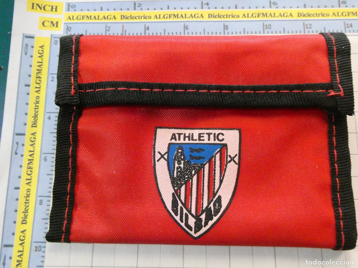 Coleccionismo deportivo: CARTERA MONEDERO BILLETERA DE F&Uacute;TBOL. ATHLETIC CLUB DE BILBAO. A&Ntilde;OS 90. 40GR