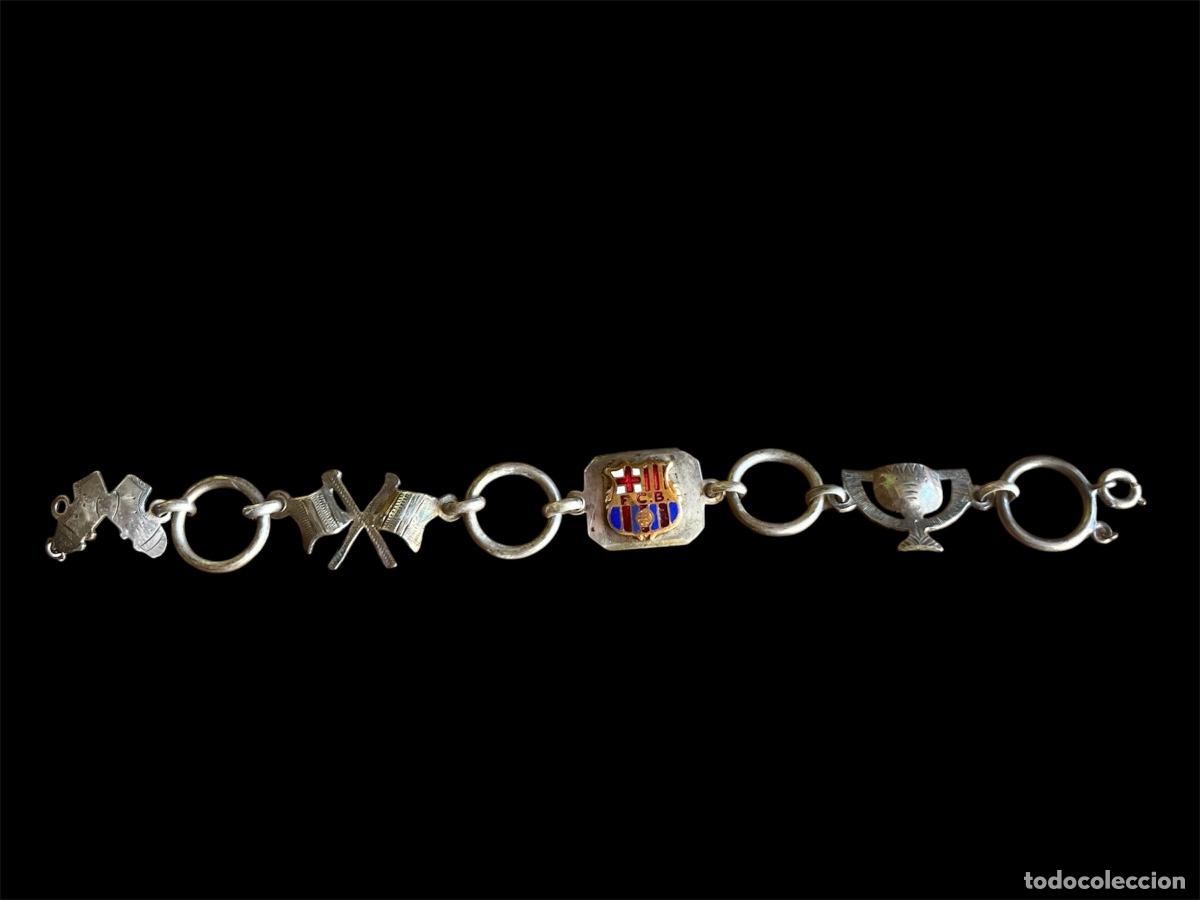 Sports collectibles: PULSERA DEL PLATA ESMALTADA DEL FUTBOL CLUB BARCELONA 1950&rsquo;S