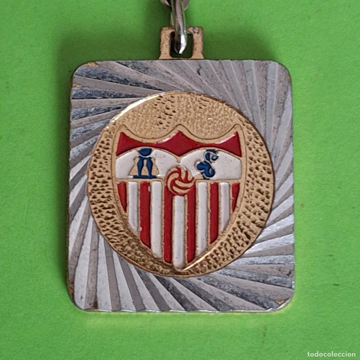 Colecionismo desportivo: LLAVERO - ESCUDO SEVILLA CLUB DE FUTBOL ? LIGA CAMPEONATO