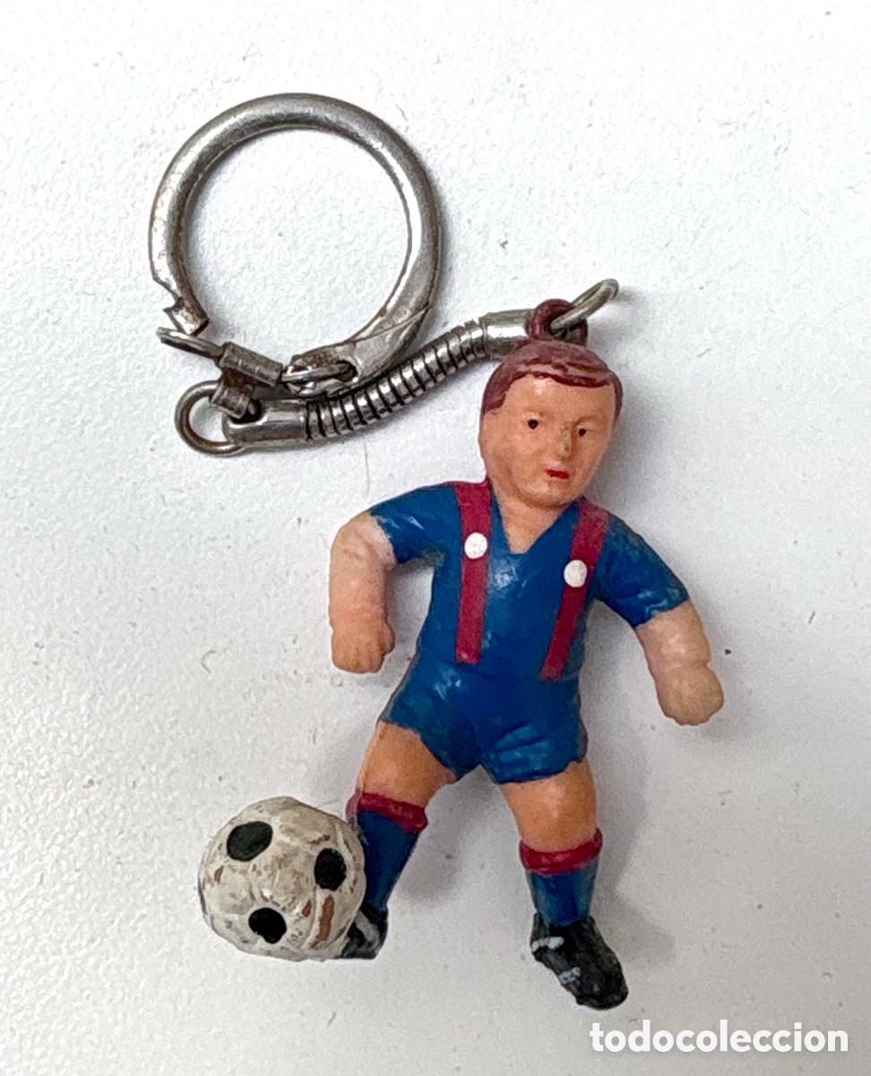 Coleccionismo deportivo: Antiguo Llavero de Jugador del F.C. Barcelona &mdash; Figura de PVC/Pl&aacute;stico A&ntilde;os 70 Estilo Futbol&iacute;n