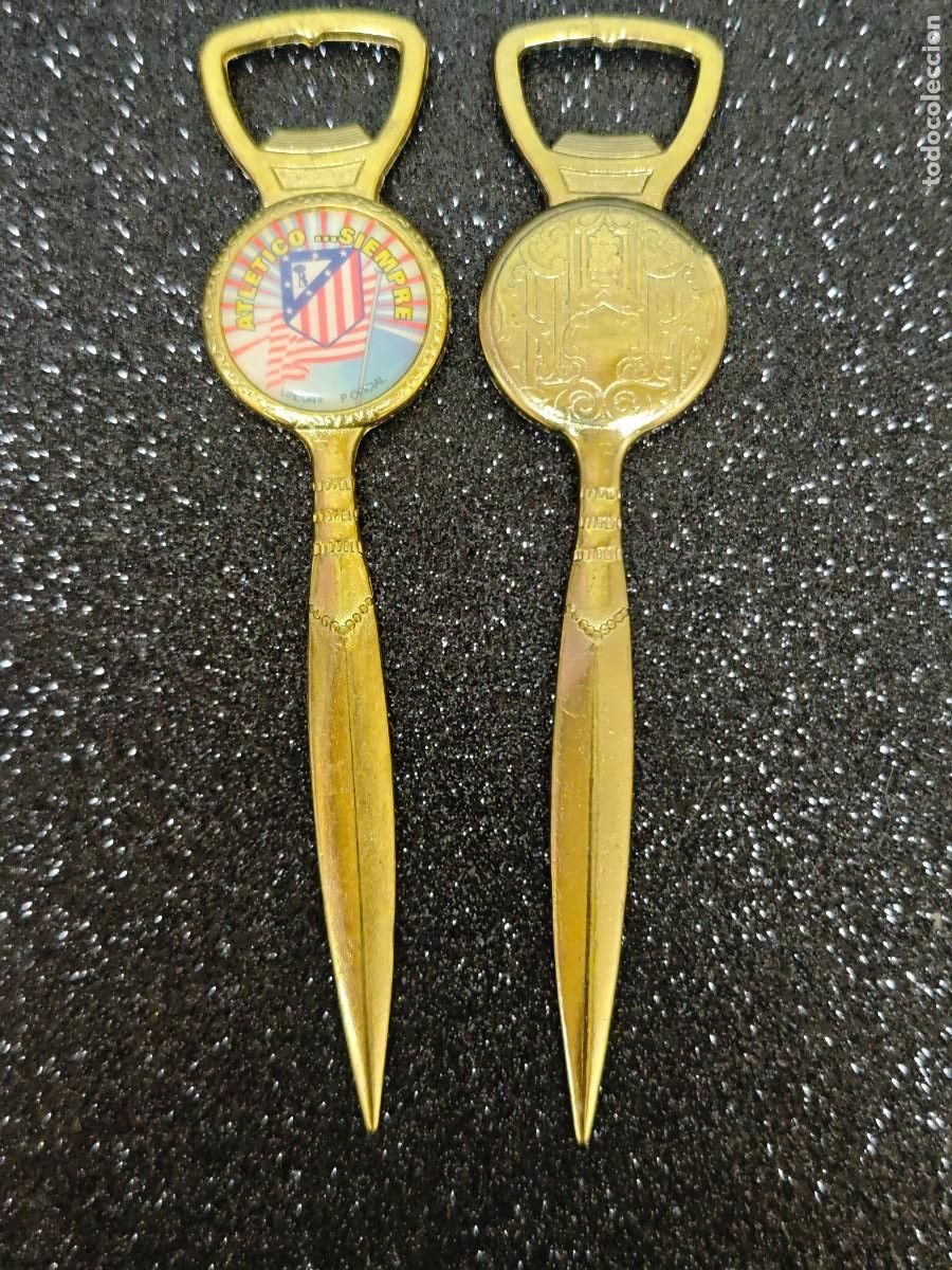 Coleccionismo deportivo: ABRECARTAS ABREBOTELLAS ATLETICO DE MADRID A&Ntilde;OS 90