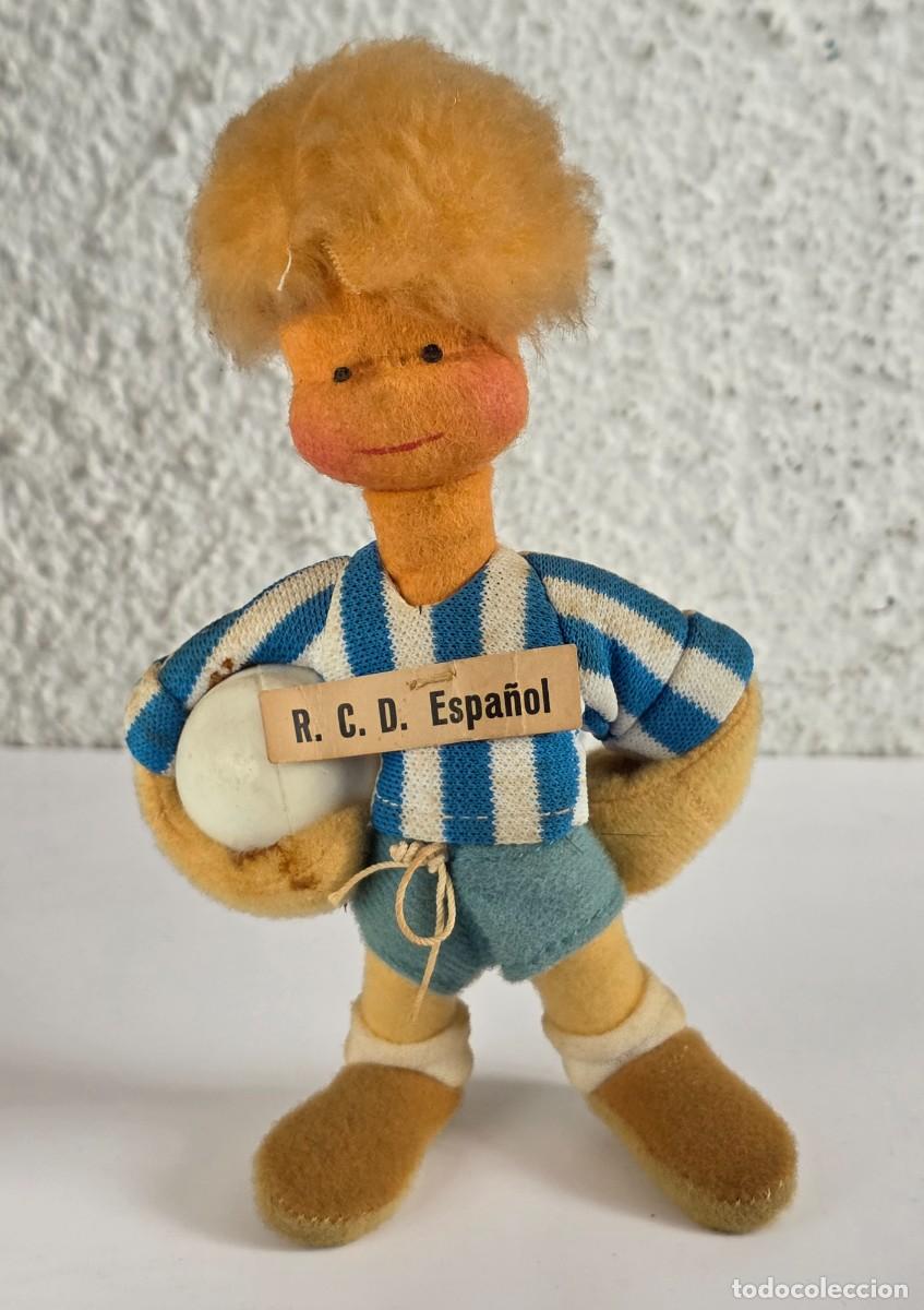 Collectionnisme sportif: Mu&ntilde;eco Jugador f&uacute;tbol RCD Espa&ntilde;ol - Periquito - Espanyol a&ntilde;os 70