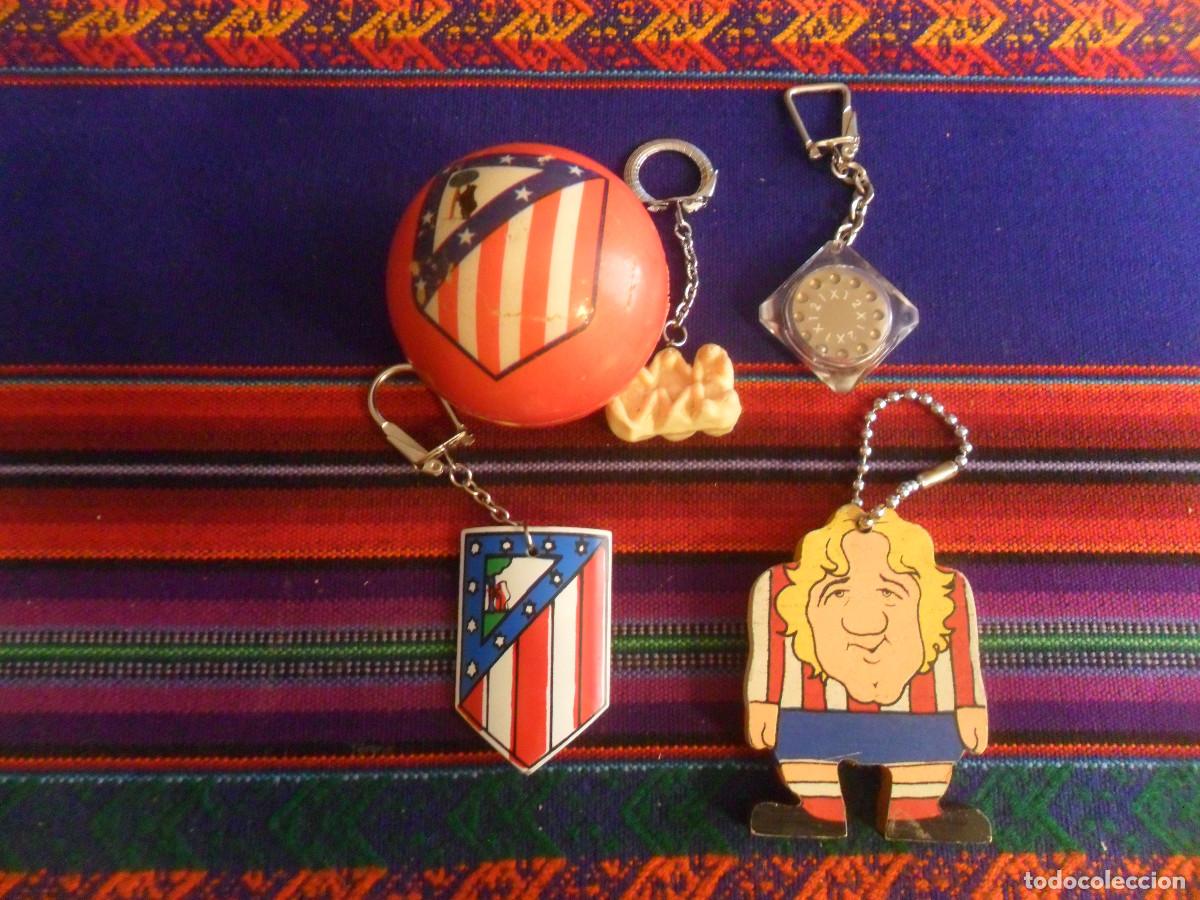 Sammelleidenschaft Sport: ATL&Eacute;TICO DE MADRID LLAVERO LEIVINHA MADERA ESCUDO PL&Aacute;STICO PREMIOLANDIA PARQUE ATRACCIONES PELOTA...