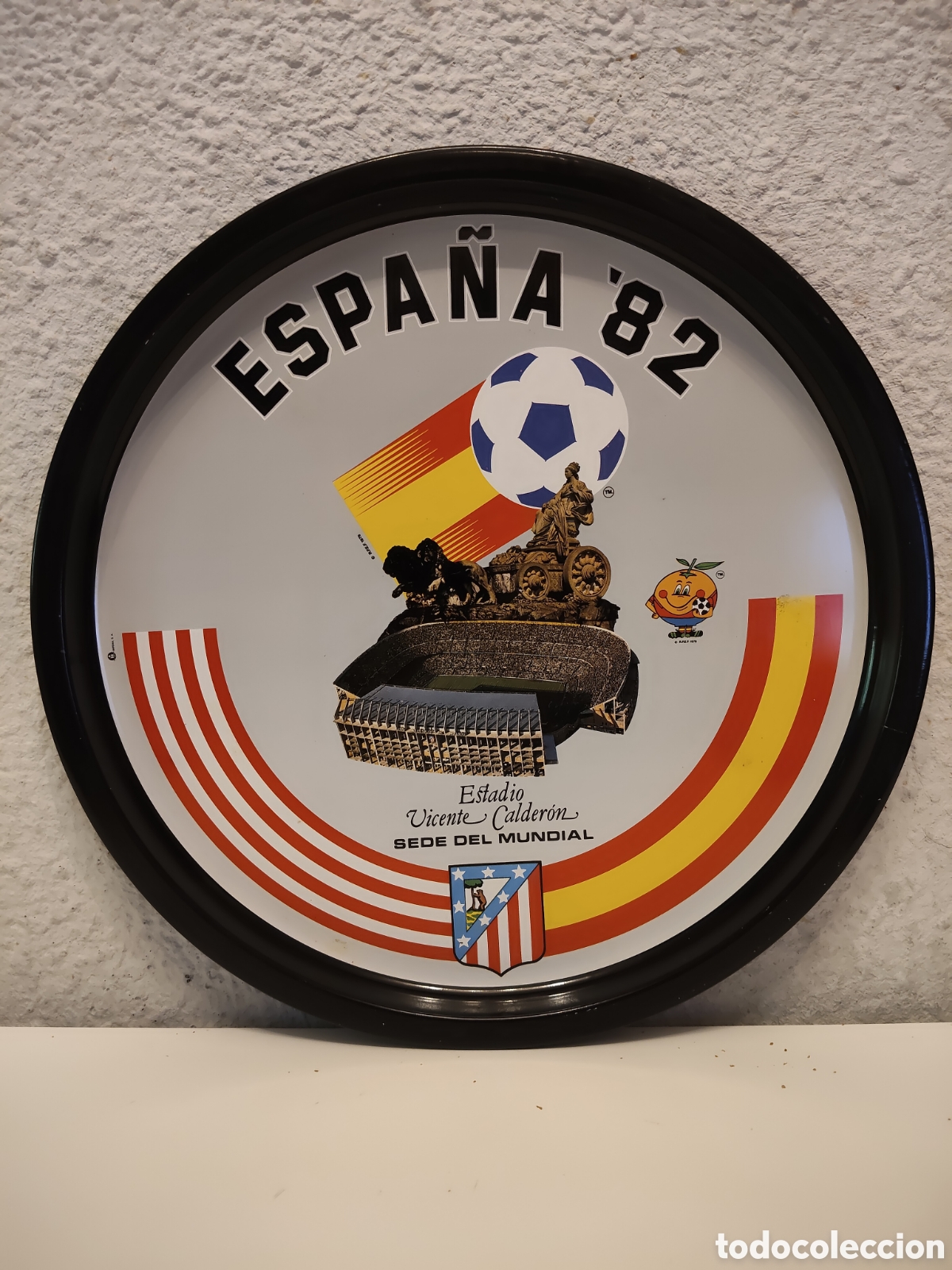 Collectionnisme sportif: BANDEJA ESPA&Ntilde;A 82, Estadio Vicente Calderon