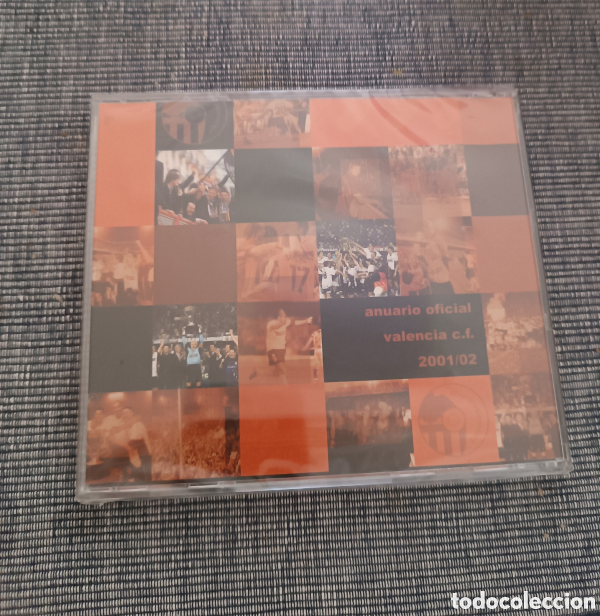 Coleccionismo deportivo: ANUARIO PRECINTADO Cd-Rom VALENCIA C.F. 2001/2002.