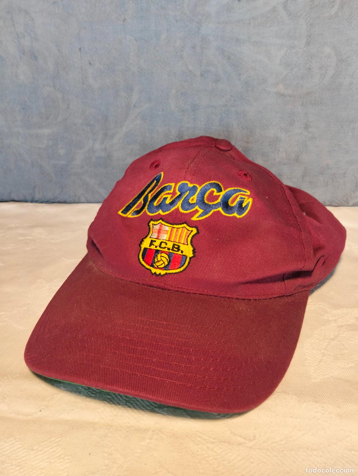Coleccionismo deportivo: Gorra vintage a&ntilde;os 90 lila morado Bar&ccedil;a FCB futbol club barcelona con escudo