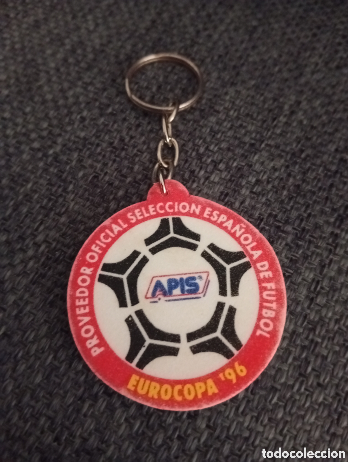 Sammelleidenschaft Sport: Llavero Eurocopa 96 publicidad Apis. Proveedor oficial selecci&oacute;n espa&ntilde;ola de f&uacute;tbol 96