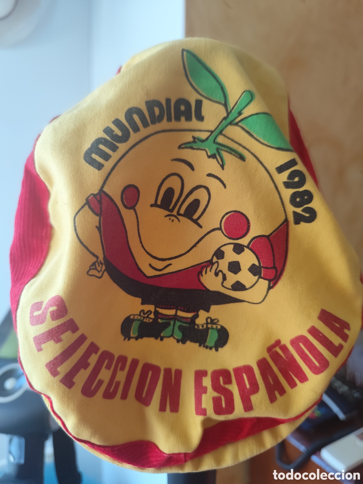 Coleccionismo deportivo: Gorra con visera Naranjito Mundial Espa&ntilde;a 82