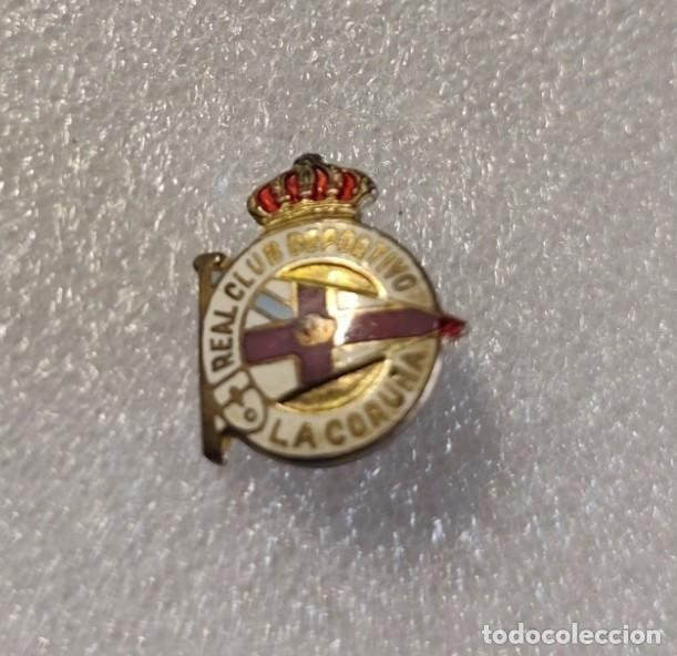 Coleccionismo deportivo: ANTIGUA INSIGNIA FUTBOL DE AGUJA ALFILER DEPORTIVO DE LA CORU&Ntilde;A DEPOR #3