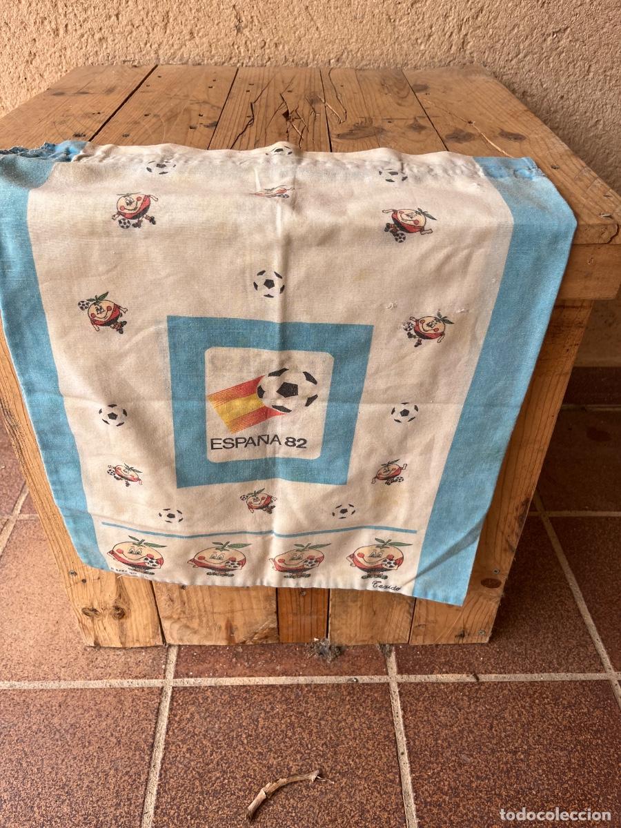 Coleccionismo deportivo: F&uacute;tbol, Espa&ntilde;a 82, bolsa de Pan, Naranjito, autor : Teixido
