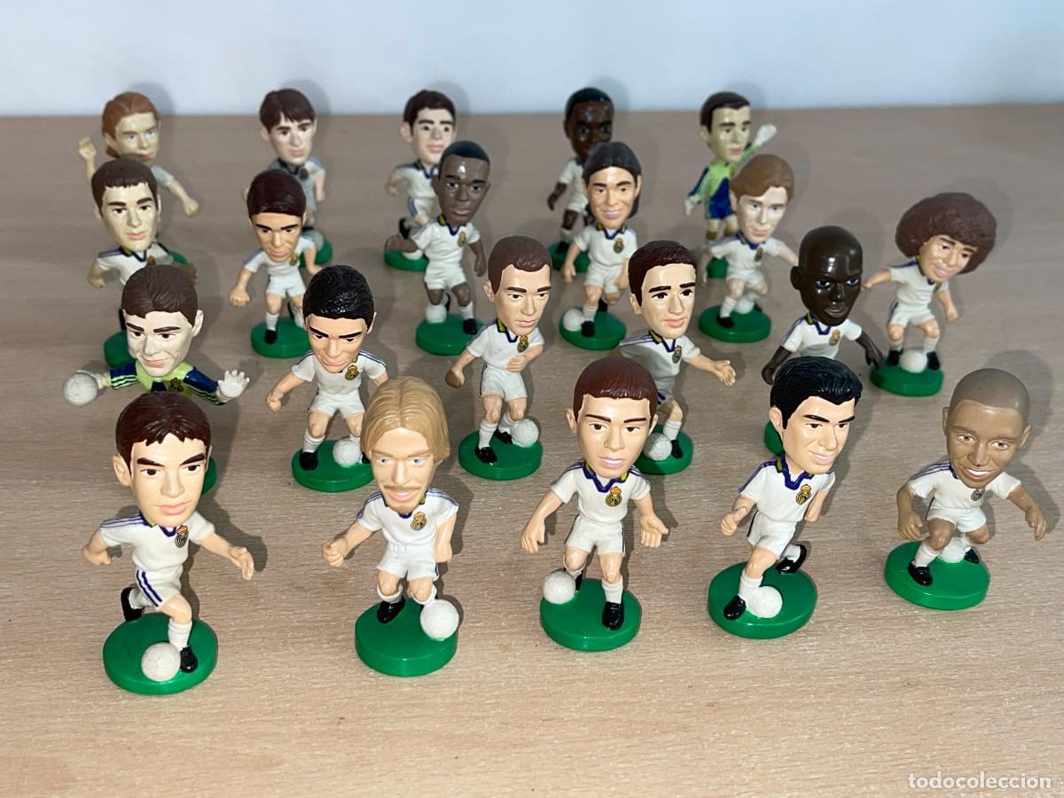 Coleccionismo deportivo: REAL MADRID Colecci&oacute;n 21 Figuras Cabezones Plantilla 2000 Ra&uacute;l Guti Figo Sanchis Producto Oficial RM