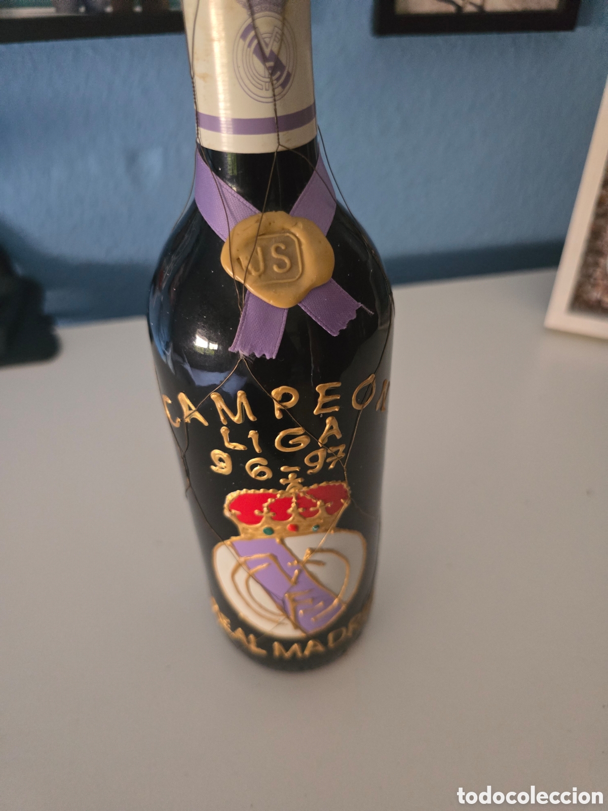 Sammelleidenschaft Sport: Botella vino Real Madrid