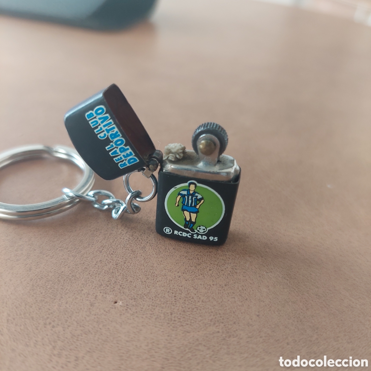 Coleccionismo deportivo: Mini mechero llavero Depor. - Foto 5
