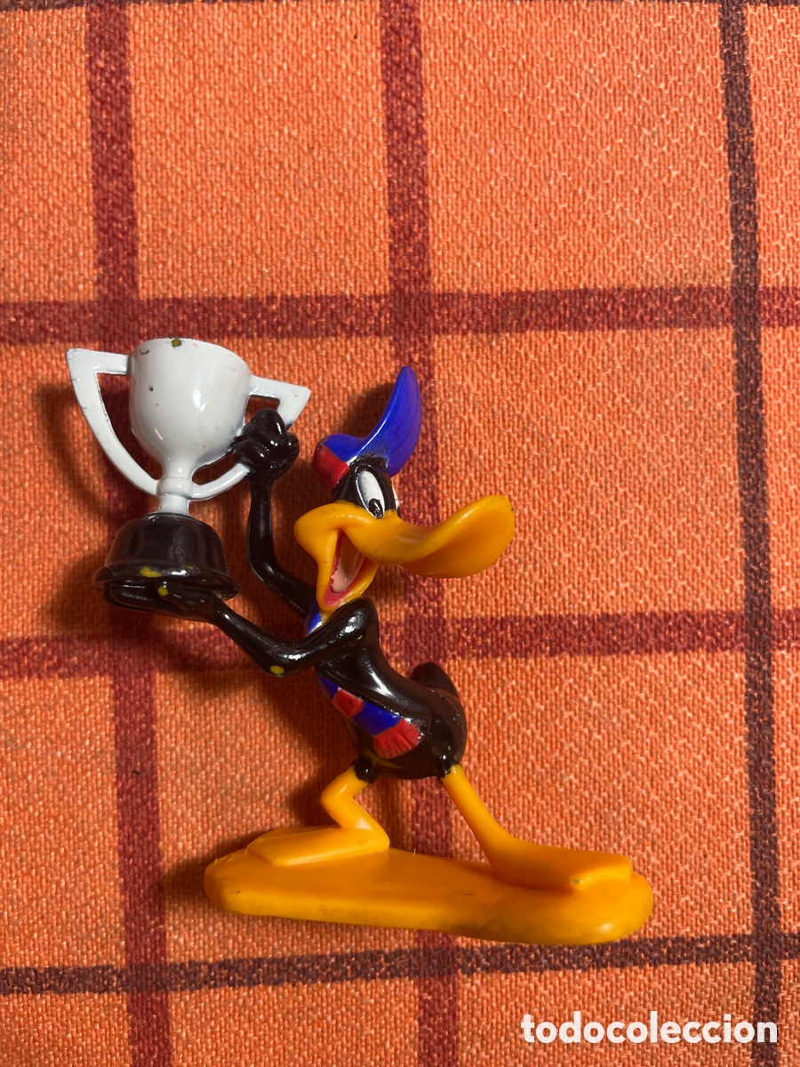 Collectionnisme sportif: Figura PVC Pato Lucas Bar&ccedil;a con Copa y Gorra - Looney Tunes Star Toys 1996