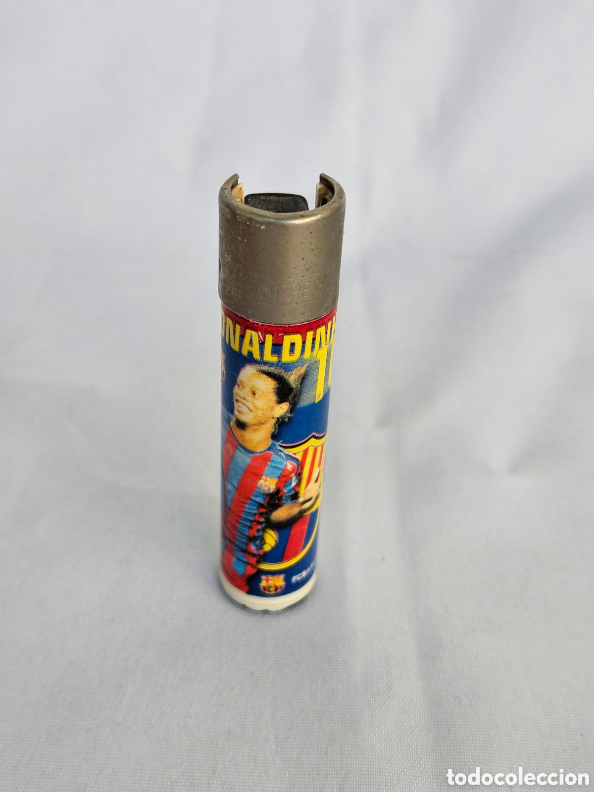 Sports collectibles: MECHERO CLIPPER. BARCELONA. RONALDINHO 10