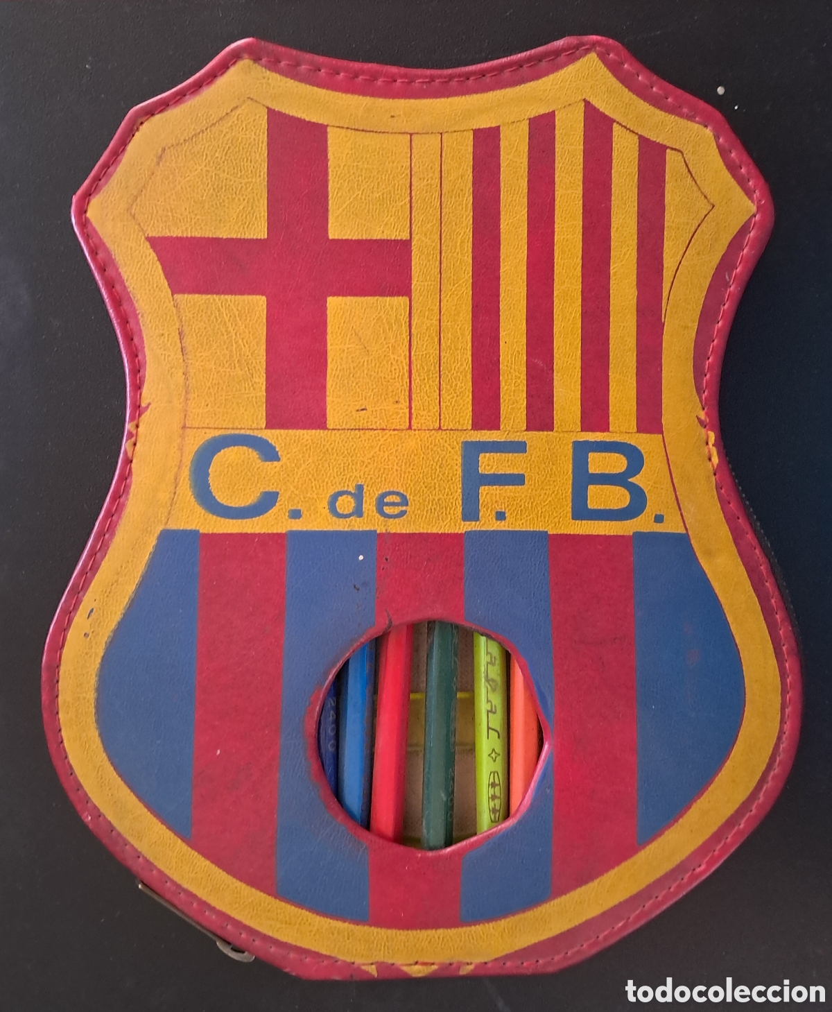 Colecionismo desportivo: Estuche escolar C de FB. Club de Futbol Barcelona a&ntilde;os 70. Pinturas carnaval
