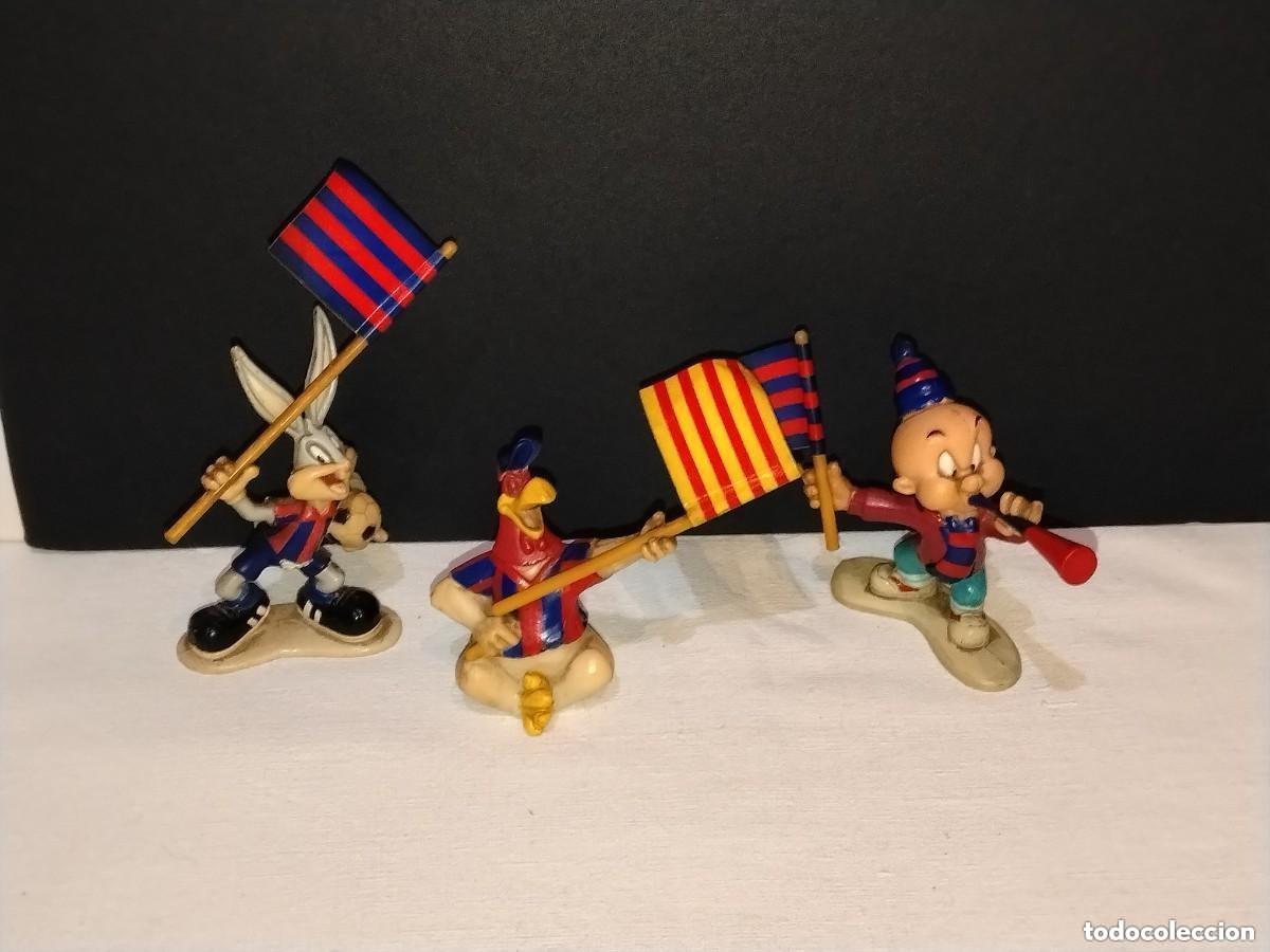 Collezionismo sportivo: JUEGO DE 3 FIGURAS DE FC BARCELONA WARNER BROS (BUGS BUNY/GALLO CLAUDIO/ELMER GRU&Ntilde;ON 1996)