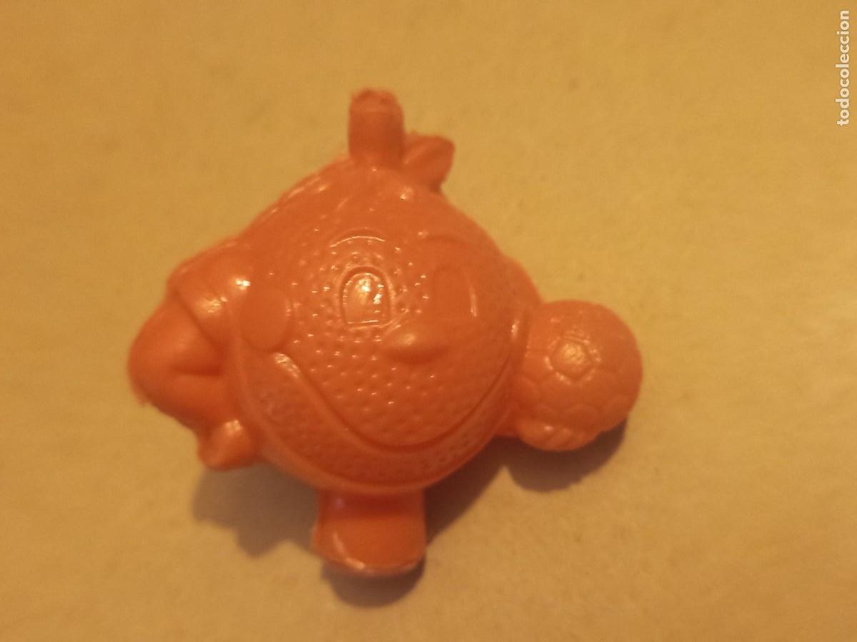 Collectionnisme sportif: Antiguo art&iacute;culo de colecci&oacute;n futbol