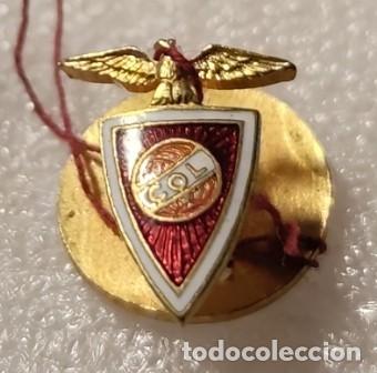 Coleccionismo deportivo: INSIGNIA ANTIGUA ESCUDO FUTBOL CLUB ORIENTAL DE LISBOA PORTUGAL #88